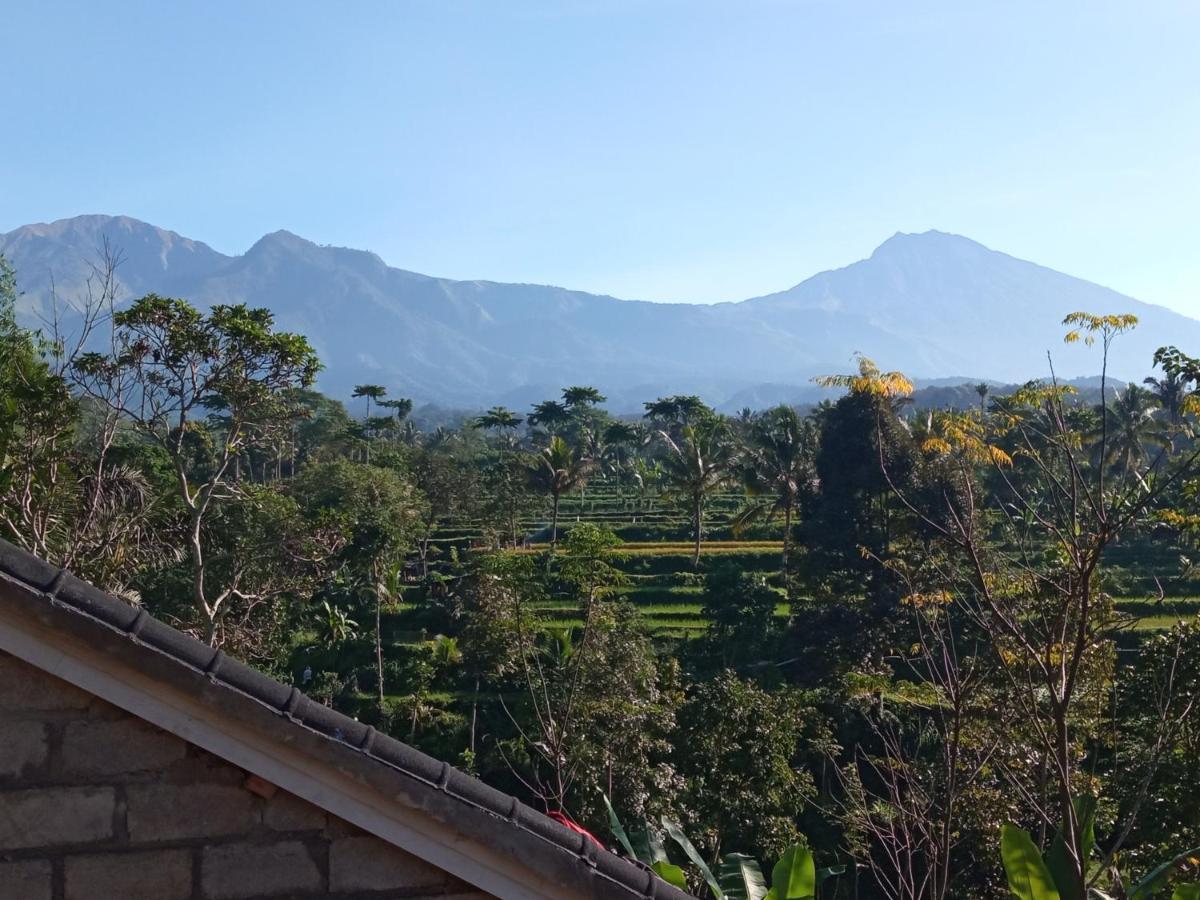 Tetebatu Fullmoon Hotel Bagian luar foto