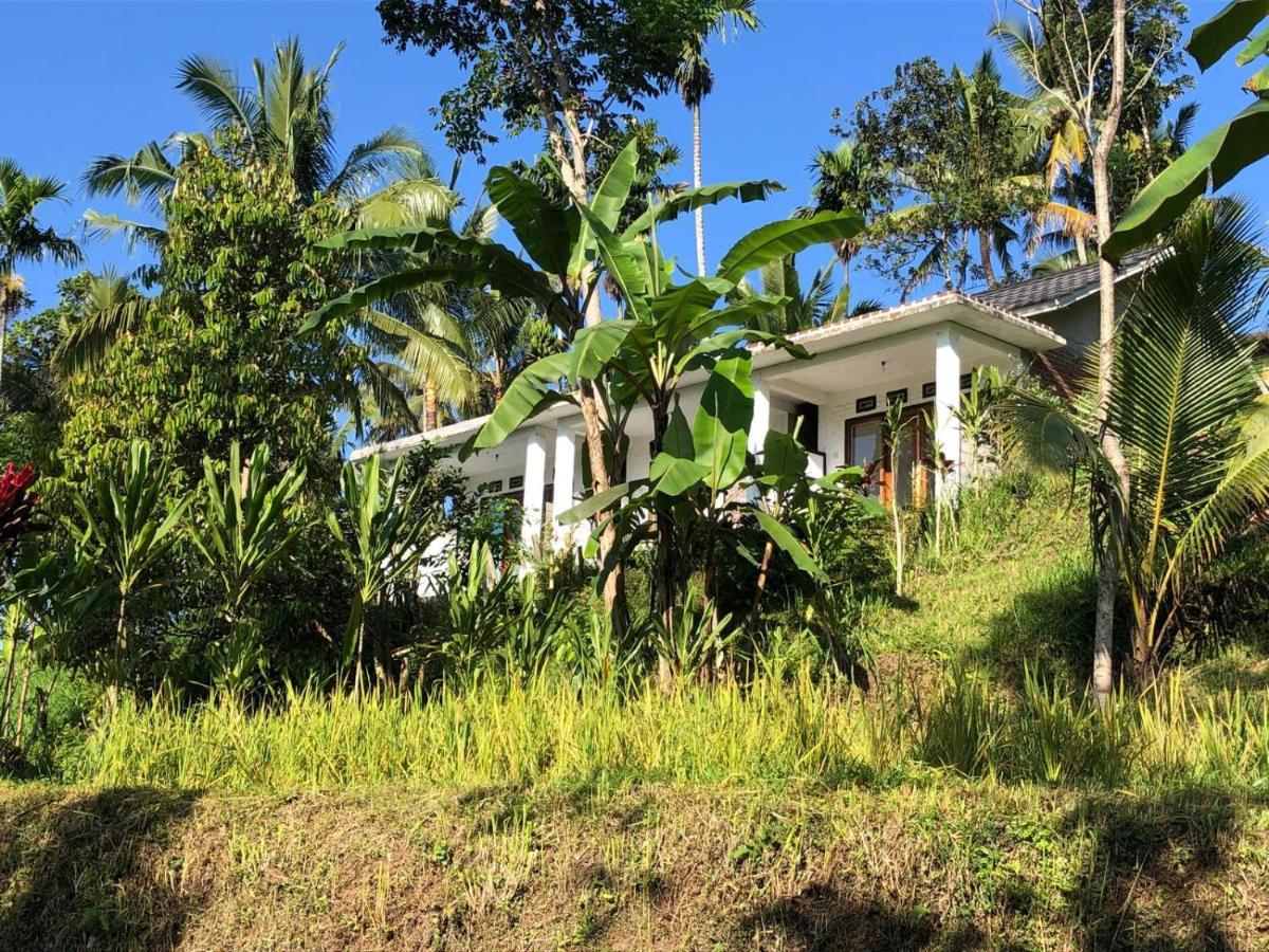 Tetebatu Fullmoon Hotel Bagian luar foto