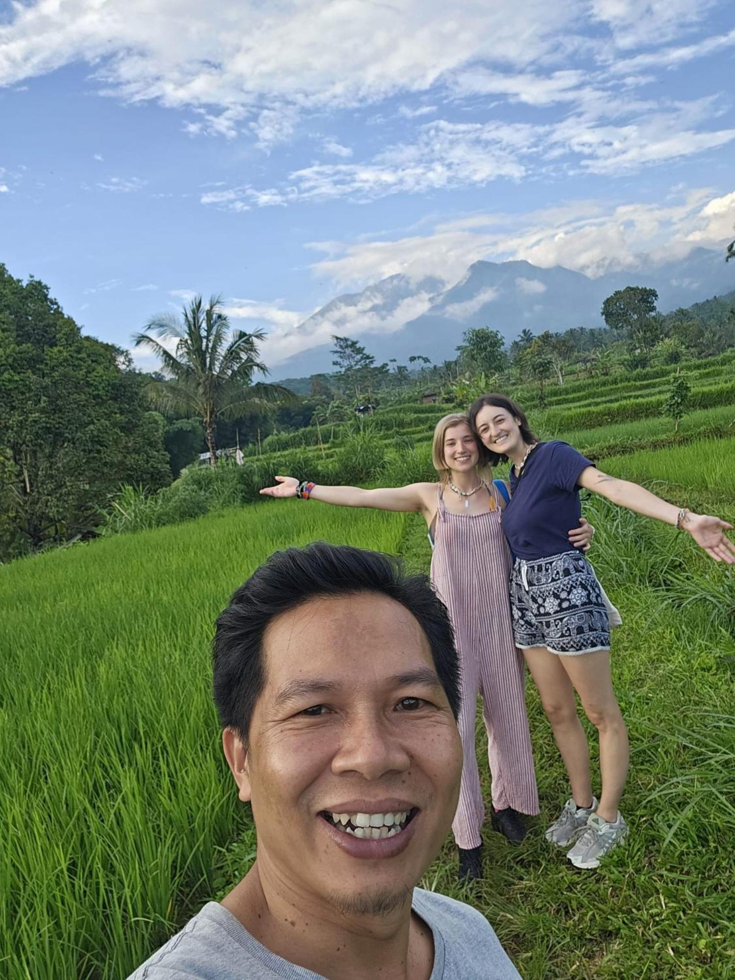 Tetebatu Fullmoon Hotel Bagian luar foto